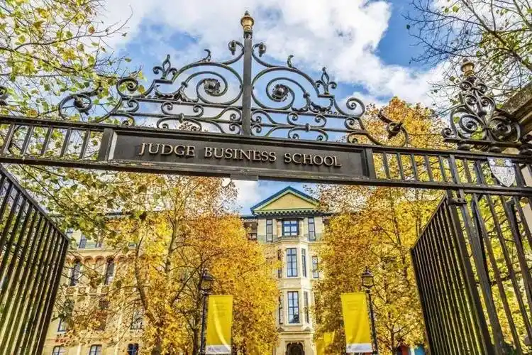 北大国际政治与国际金融跨学科本科联合培养项目来了