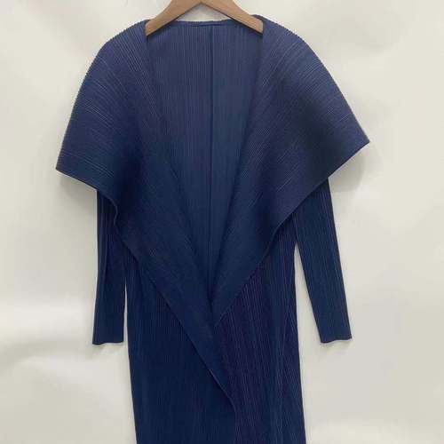 2021新款三宅女士连衣裙