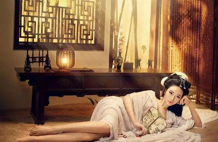 四大妖姬之首妹喜看她如何用女性魅力兵不血刃地倾覆夏朝的