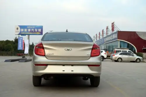 踏实不张扬,气质很纯朴,凯翼e3到店实拍