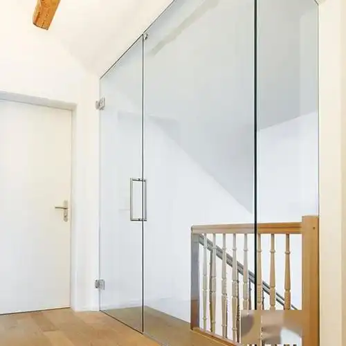 楼梯通道中间装门都笑朋友多此一举知道好处后全家人真香了