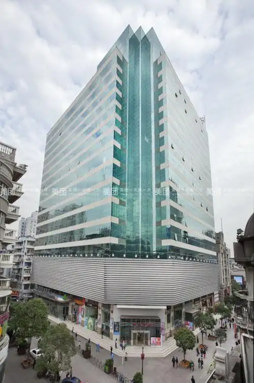 武汉帝盛酒店1晚 黄鹤楼公园成人票2张