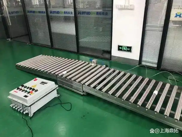 在工业生产过程中,动力输送报警滚筒电子秤作为一种重要的称重设备