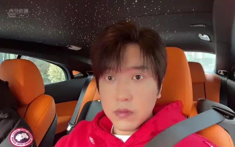 虎牙-mr白冰_2022-01-03-日常溜达(2)