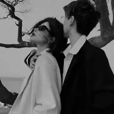 高冷霸气黑白情侣头像真人图片 小众很高级的优质情头大全_情侣头像