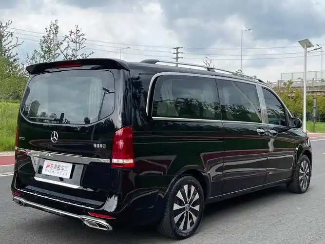 2020款 威霆 2.0t 商务版 7座 低首付 零压力 大公二手车交易中心