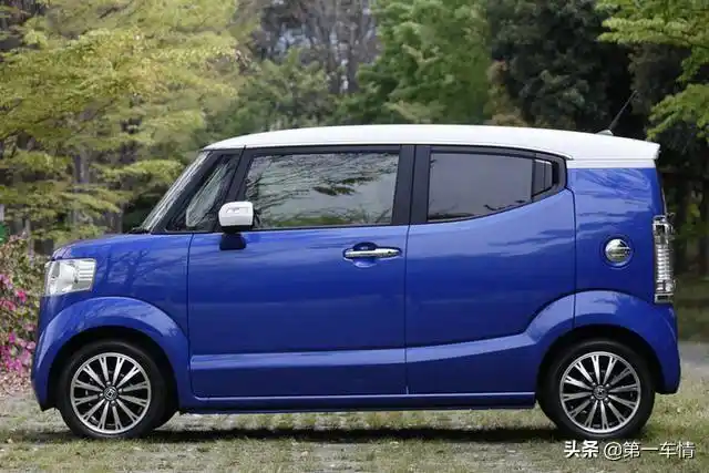 在日本,有一款本田的n-box,总销量为241,870 台,夺得去年小型车销量