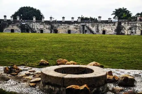 潮汕景观汕头石炮台