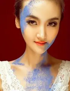 [1]1991年5月6日出生于山东,[2]2011年获得央视《星光大道》周冠军.