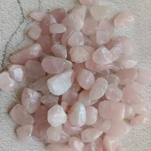 批发抛光玫瑰石英石精神水晶石天然粉色家居装饰1.5-2厘米