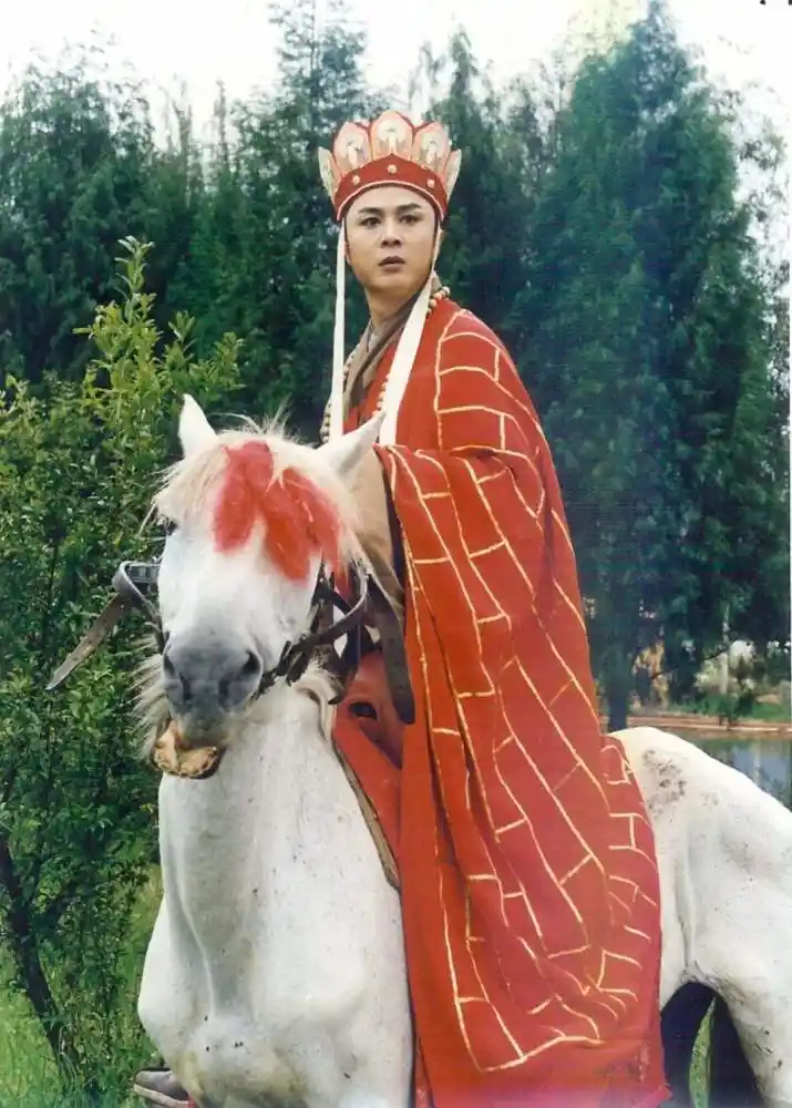 "懒人经济"创业者月入10万,打工唐僧时薪18元