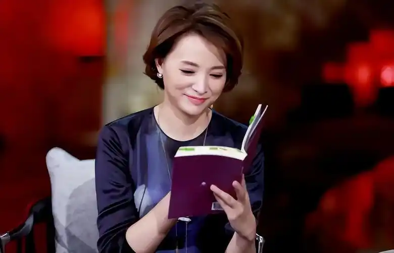 董卿老公被执行超7亿元,半月前大量资产冻结,夫妻俩疑卖房抵债