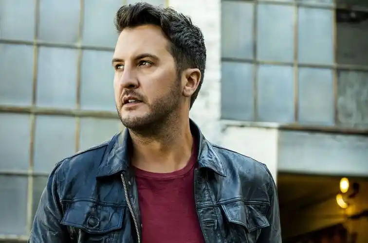 今日欧美圈:霉霉将出席摇滚名人堂,the weeknd宣布全球巡演_hudson