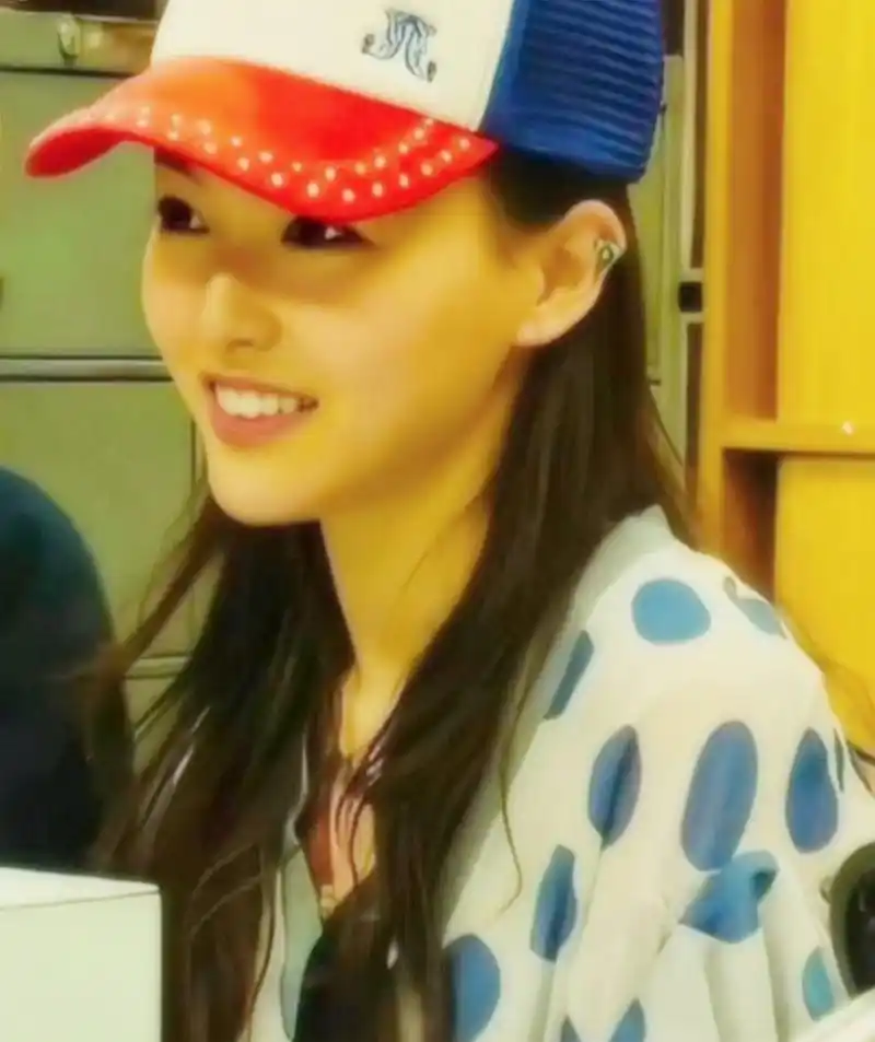 唐嫣早期旧照真的好甜好可爱啊