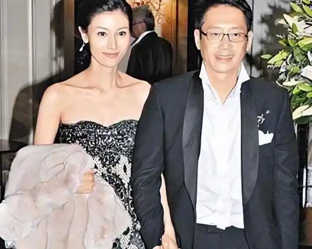 一趟甘肃之旅,揭穿了何超琼的"商业布局",赌王家族将有大动作