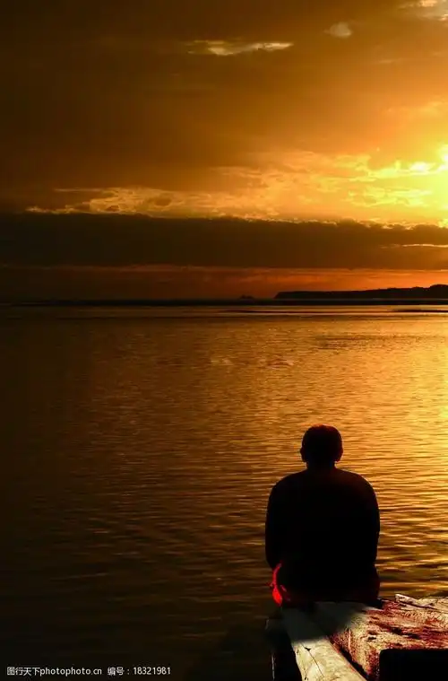 悲伤的背景图片