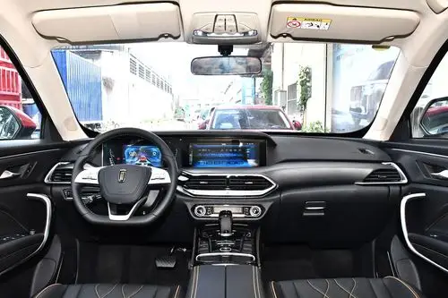 奔腾t77内饰-后排-发动机-易车