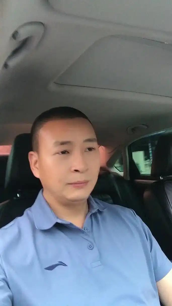 40男人也可以清爽 应该是50的男人了 - 抖音