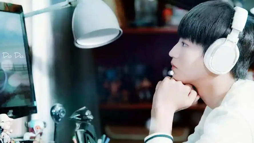 王俊凯#1604 oppo r9手机广告拍摄