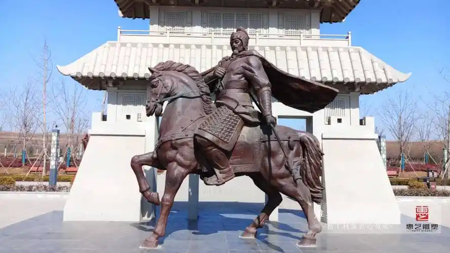 英姿飒爽——古代将军骑马人物雕像_骑兵_雕塑_鲜卑