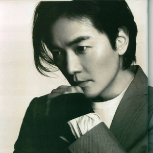 郑伊健版1131 浏览2021-11-17 发布下载打印收藏34下载app曲谱介绍