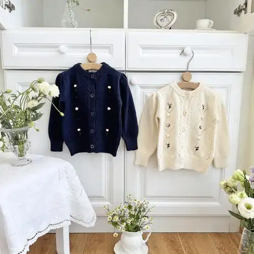 virgilkids新款女童绣花毛衣 ins儿童绣花手钩球毛线外套-阿里巴巴