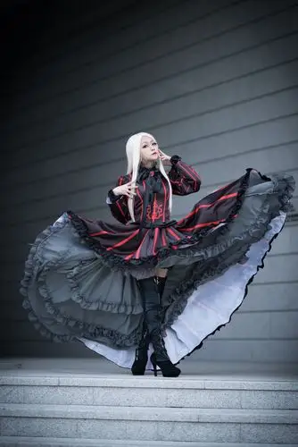 【大师级cosplay福利美图】性感索尼子靓丽的女王