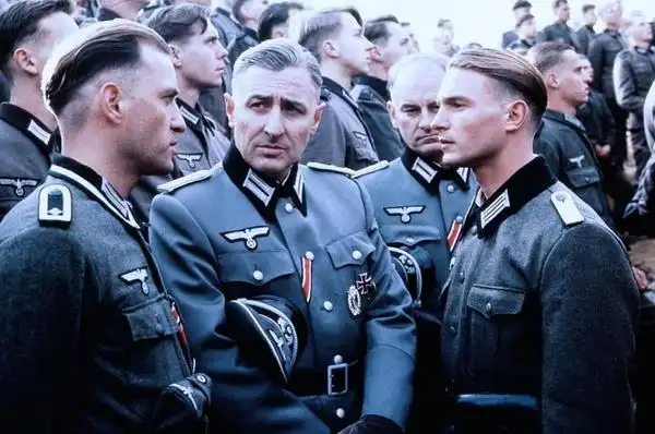 决战斯大林格勒(1993)