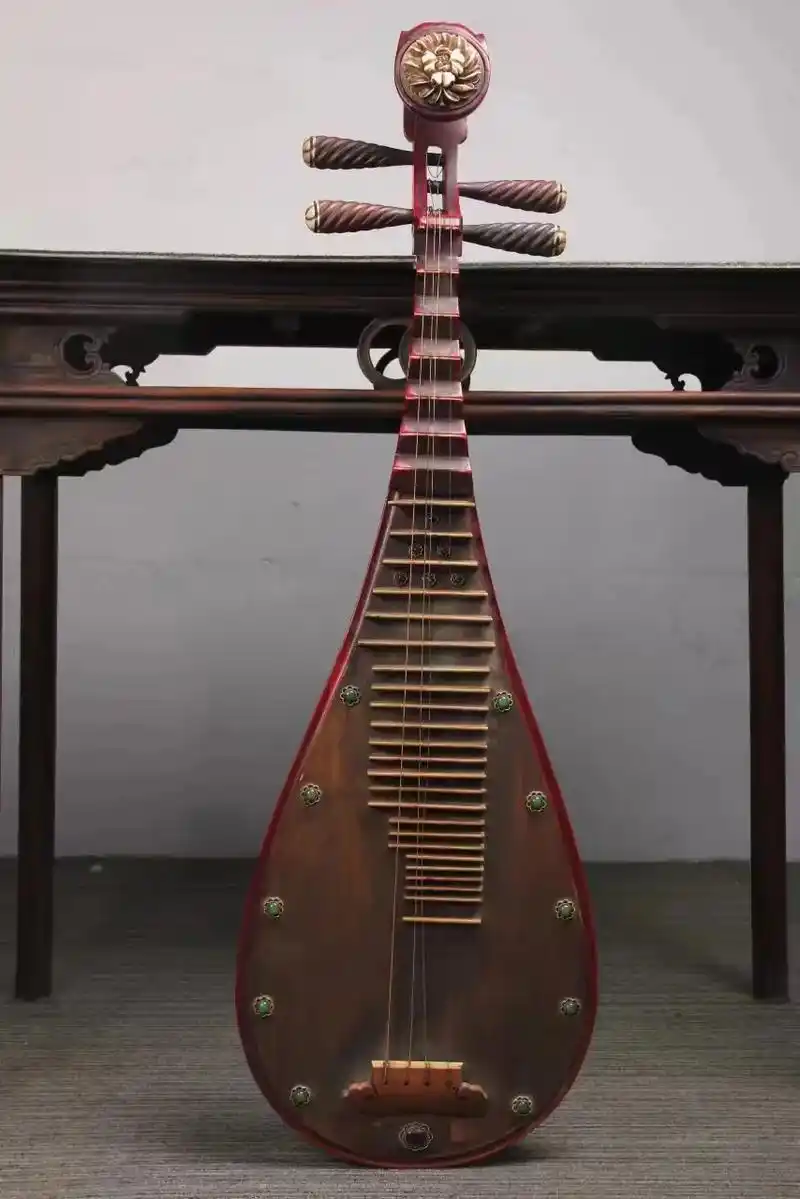 珍藏古代乐器 实木镶宝石四弦琵琶 长 102 宽 32 实木 - 抖音