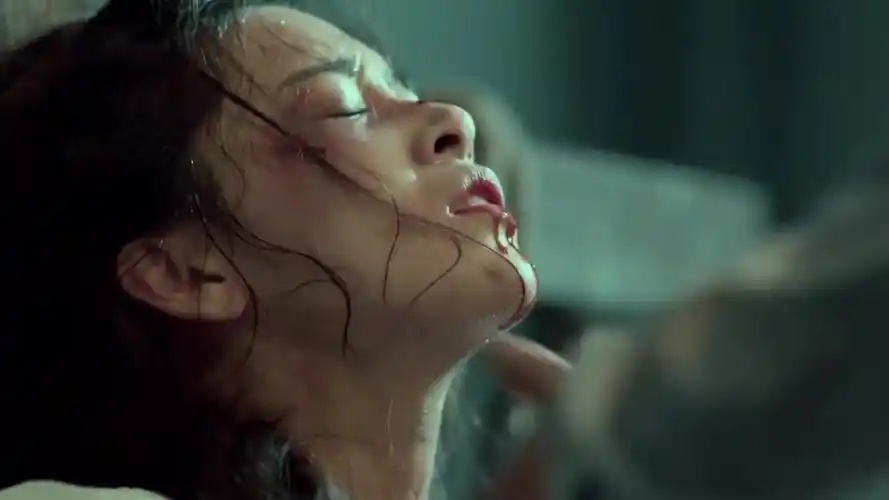 为您推荐: 麻雀:李小男告诉陈深,自己就是不放手,就是要死缠难打档鬃