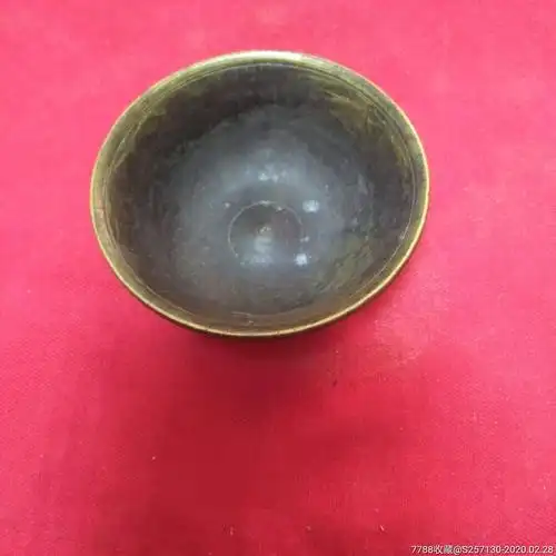 清代铜碗