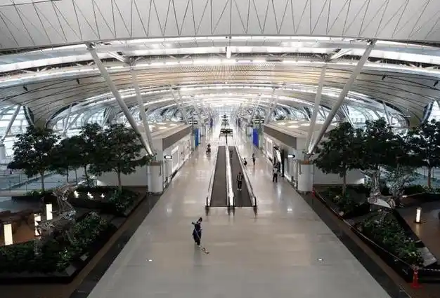曼谷素万那普机场新航站楼即将试运营