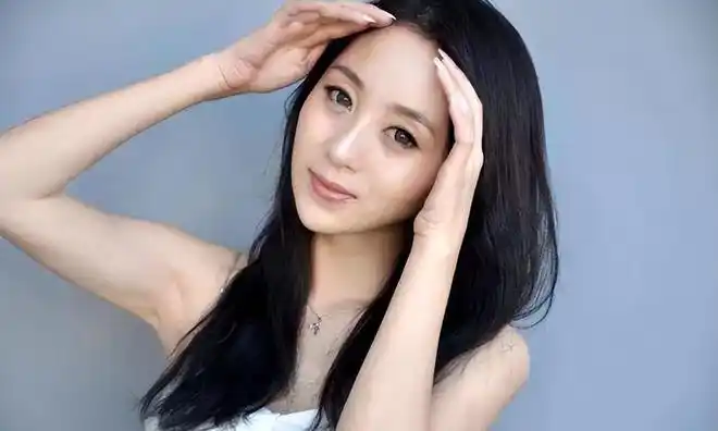 云飞前妻高玥:老公成名后和她离婚,如今带着女儿有了新生活|朱迅