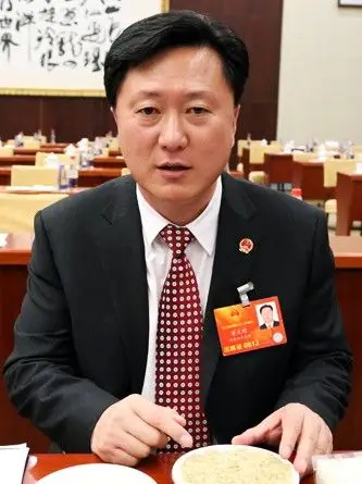 人大代表,黑龙江省密山市柳毛乡团结村水稻协会负责人翟友财.资料图