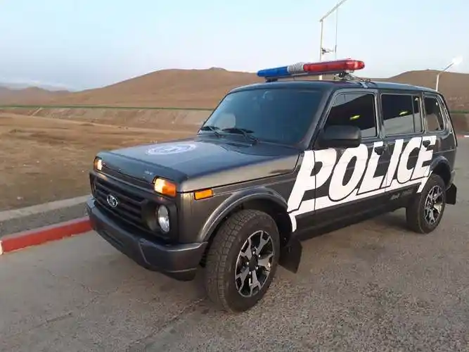 蒙古采购19辆俄制越野车作为警车,这款警车为俄罗斯拉达公司制造,拉达