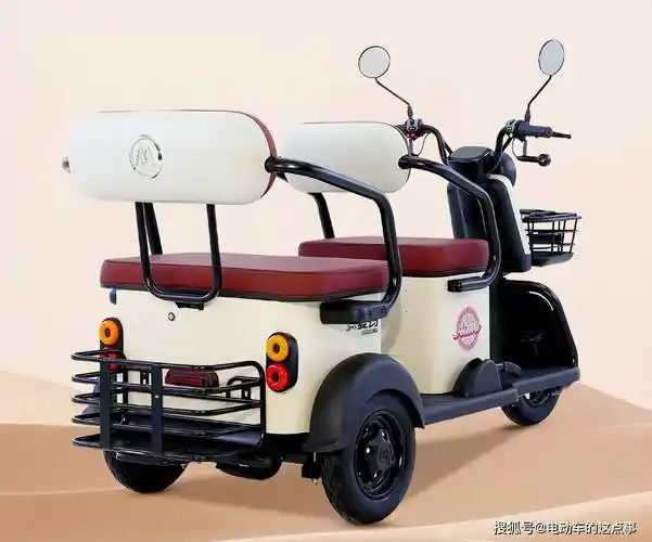 爱玛乐淘a5电动三轮车来了,外观时尚,三档变速,适合老年人骑行