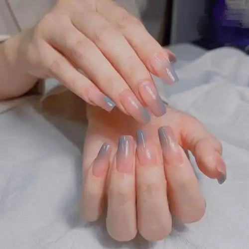 双色晕染渐变仙气短款美甲