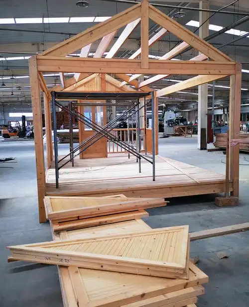 易乐木艺儿童木屋搭建造一所房子做小小建筑师