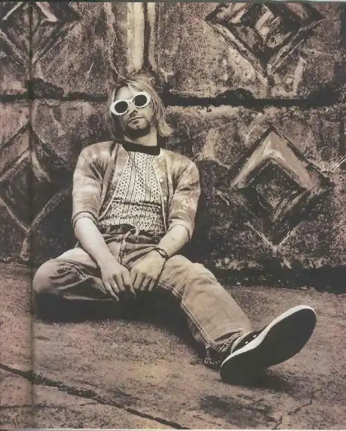 图文:"涅磐"(nirvana)原主唱柯特-科本(046)