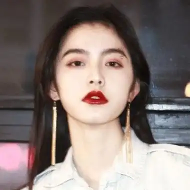 qq头像女生大头照