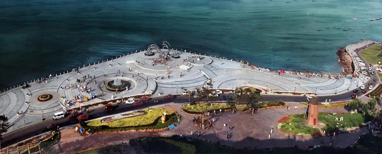 95年大连"海之韵"广场设计