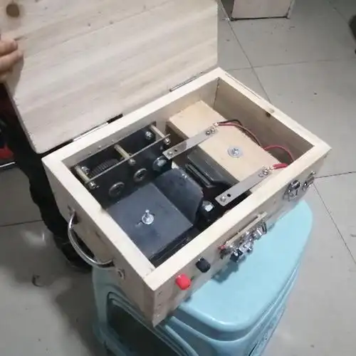 老式手摇发电机220伏v800永磁交流白金电容磁石其他发电机