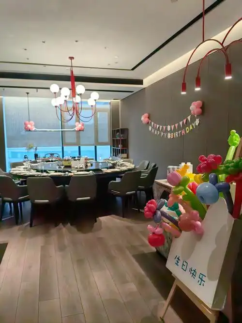 一家对生日很有仪式感的酒店