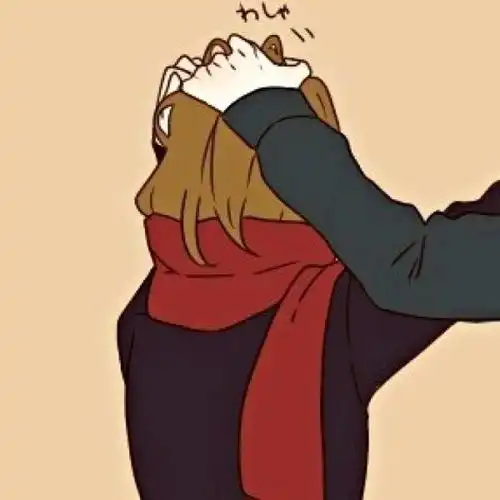 qq情侣头像一对两张是要两个人分别在两张照片里