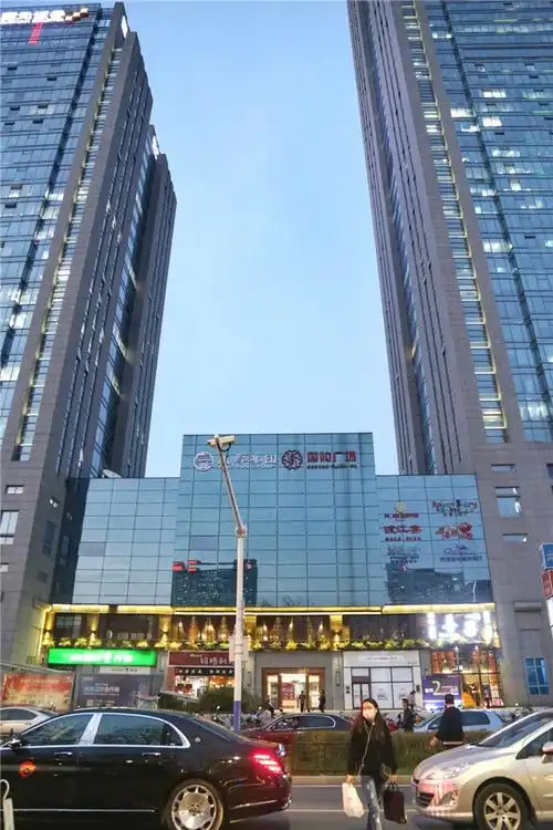 开业4年合肥国购广场ifc店4层商场仅19家在营业