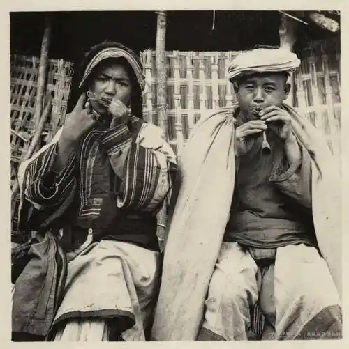 非常珍贵上世纪三四十年代的彝族影像图片