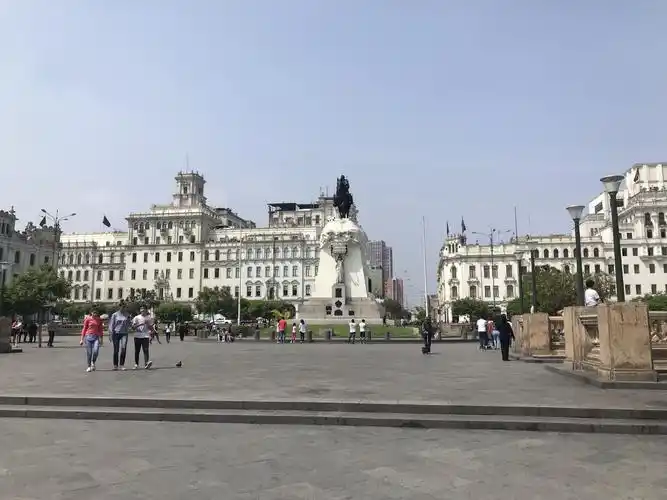 利马圣马丁广场
