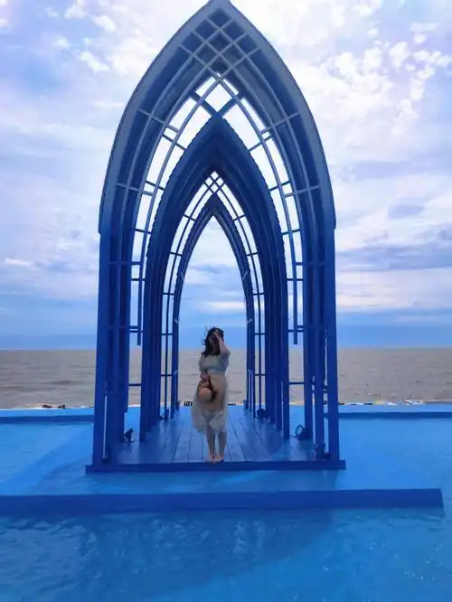 盘锦金帛滩网红拍照打卡