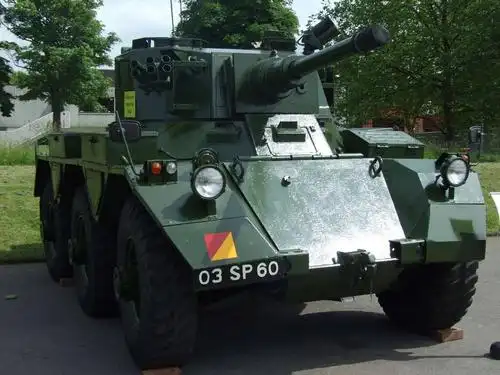 萨拉丁装甲车英国公司阿尔维斯