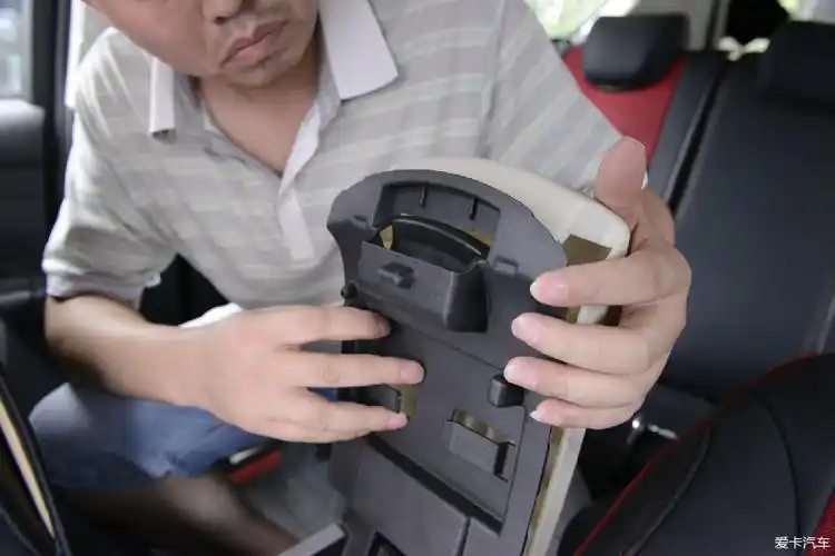 > 【申精】都说翼虎扶手箱不够长,到底能不能改是个问题?